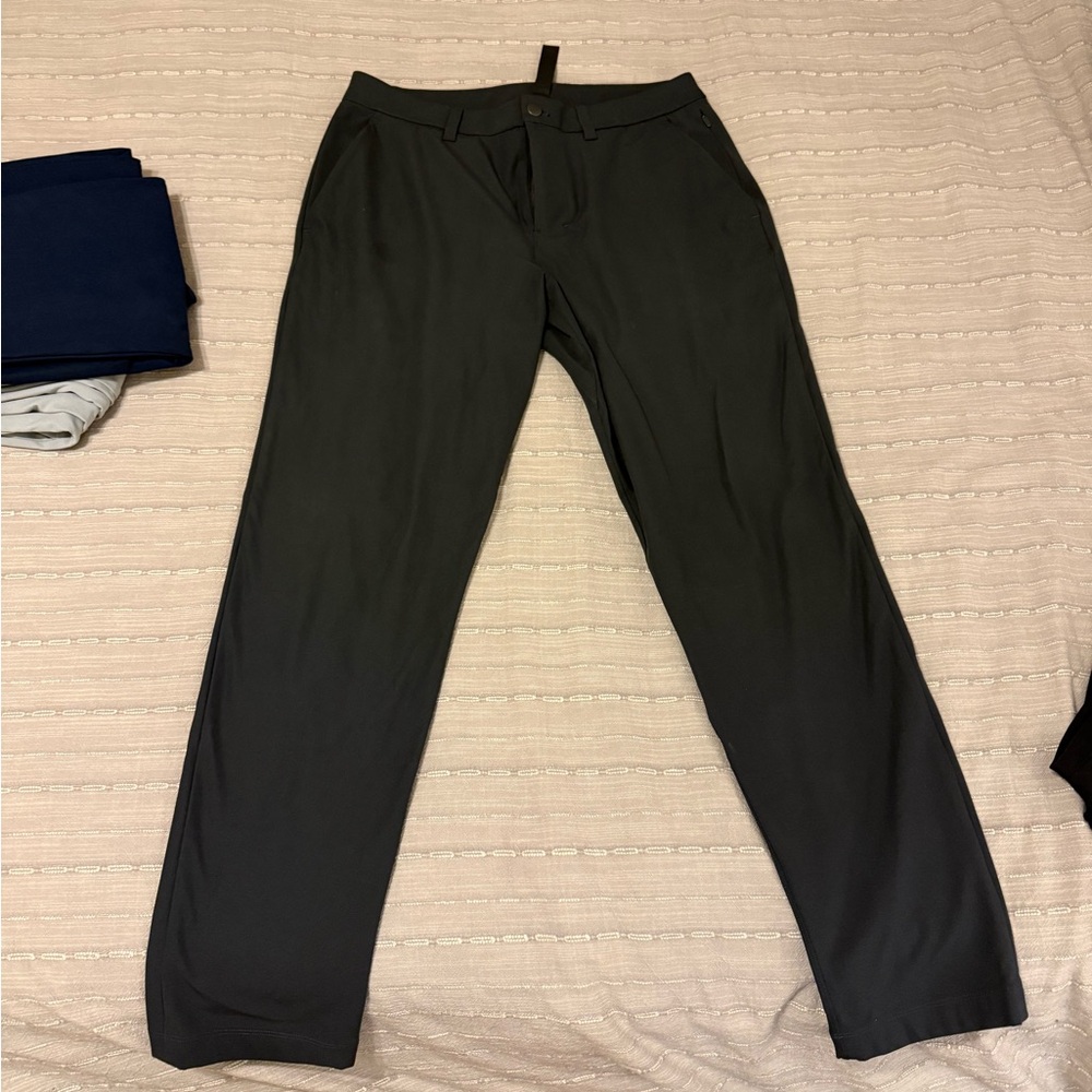 Men’s Lululemon ABC Slim Fit Trouser 32x32